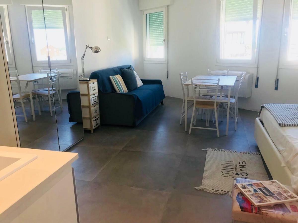 Appartamento Piazza Mazzini Лидо ди Йезоло Екстериор снимка